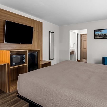 Quality Inn Корнелия Экстерьер фото
